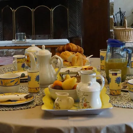 Le Manoir Du Tertre فندق مبيت وإفطار 3*