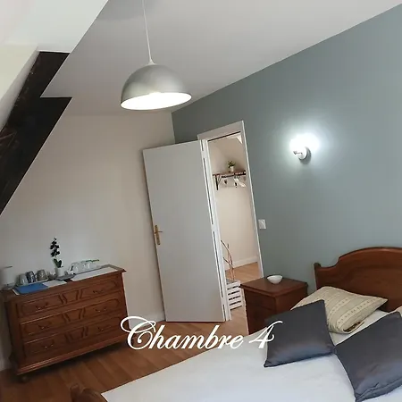 Le Manoir Du Tertre 3*