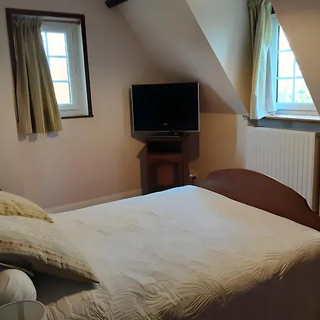 Le Manoir Du Tertre 3*