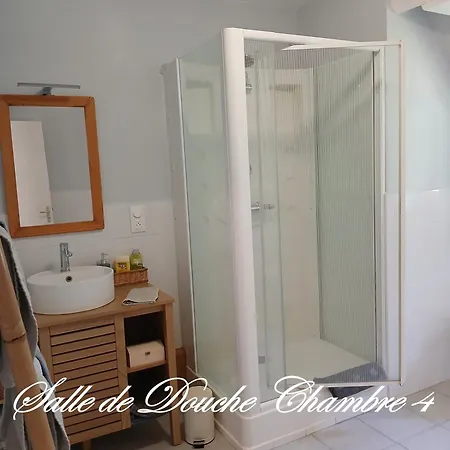 فندق مبيت وإفطار Le Manoir Du Tertre 3*